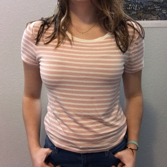 Light Pink Crop - Picture 3 of 4