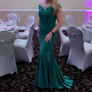 Jadore evening gown