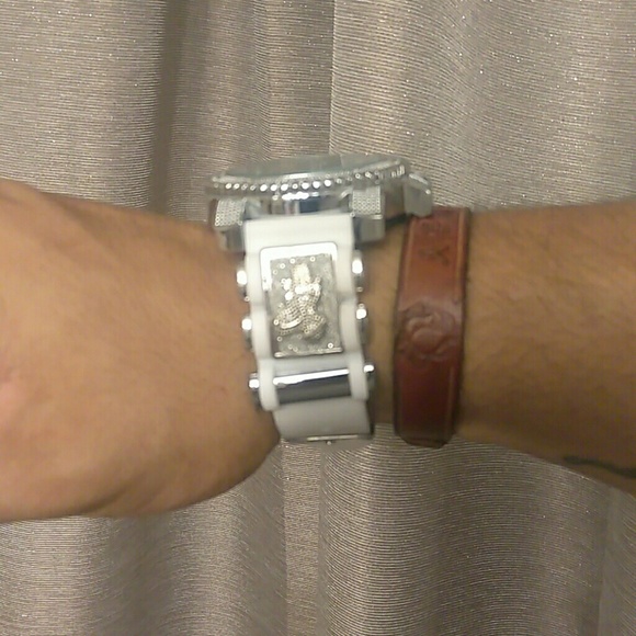 Official techno pave wrist watch - Picture 3 of 3