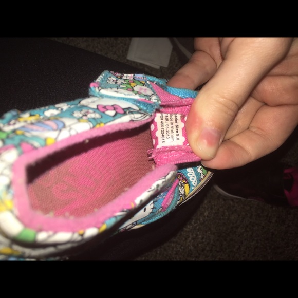 Hello kitty vans - Picture 4 of 4