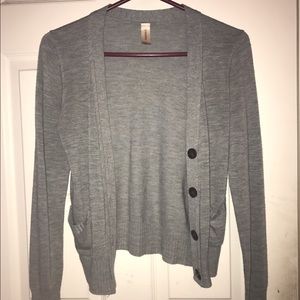 NO BOUNDARIES gray cardigan