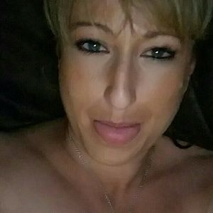 Meet your Posher, Corry