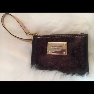 NWOT Michael Kors Wristlet!
