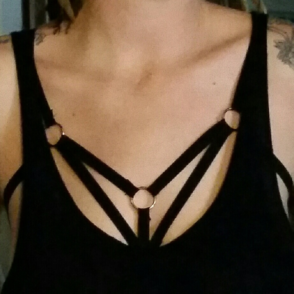 STRAPPY BLACK HARNESSES