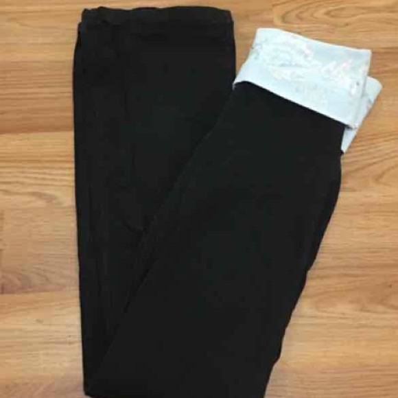 PINK Aztec Leggings - Picture 2 of 2