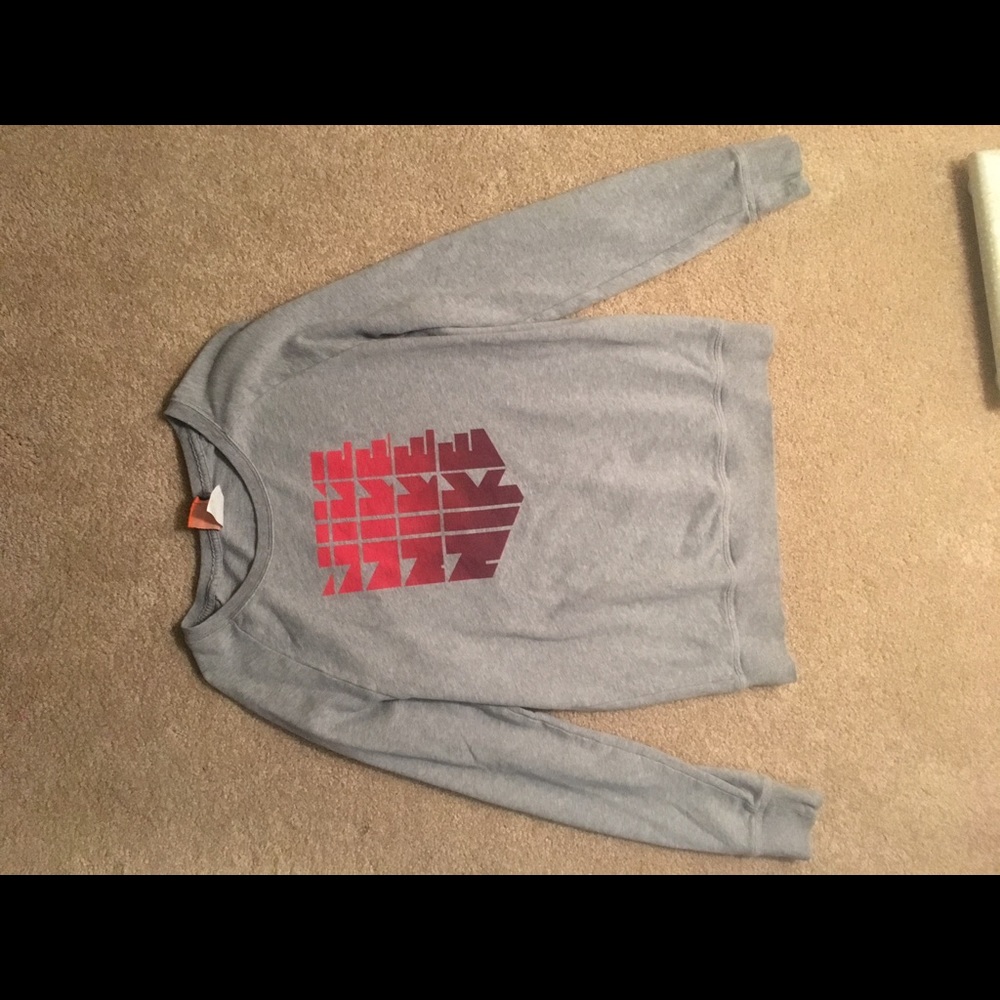 Nike sweatshirt