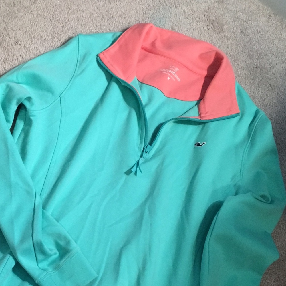 vineyard vines pullover - Picture 3 of 3