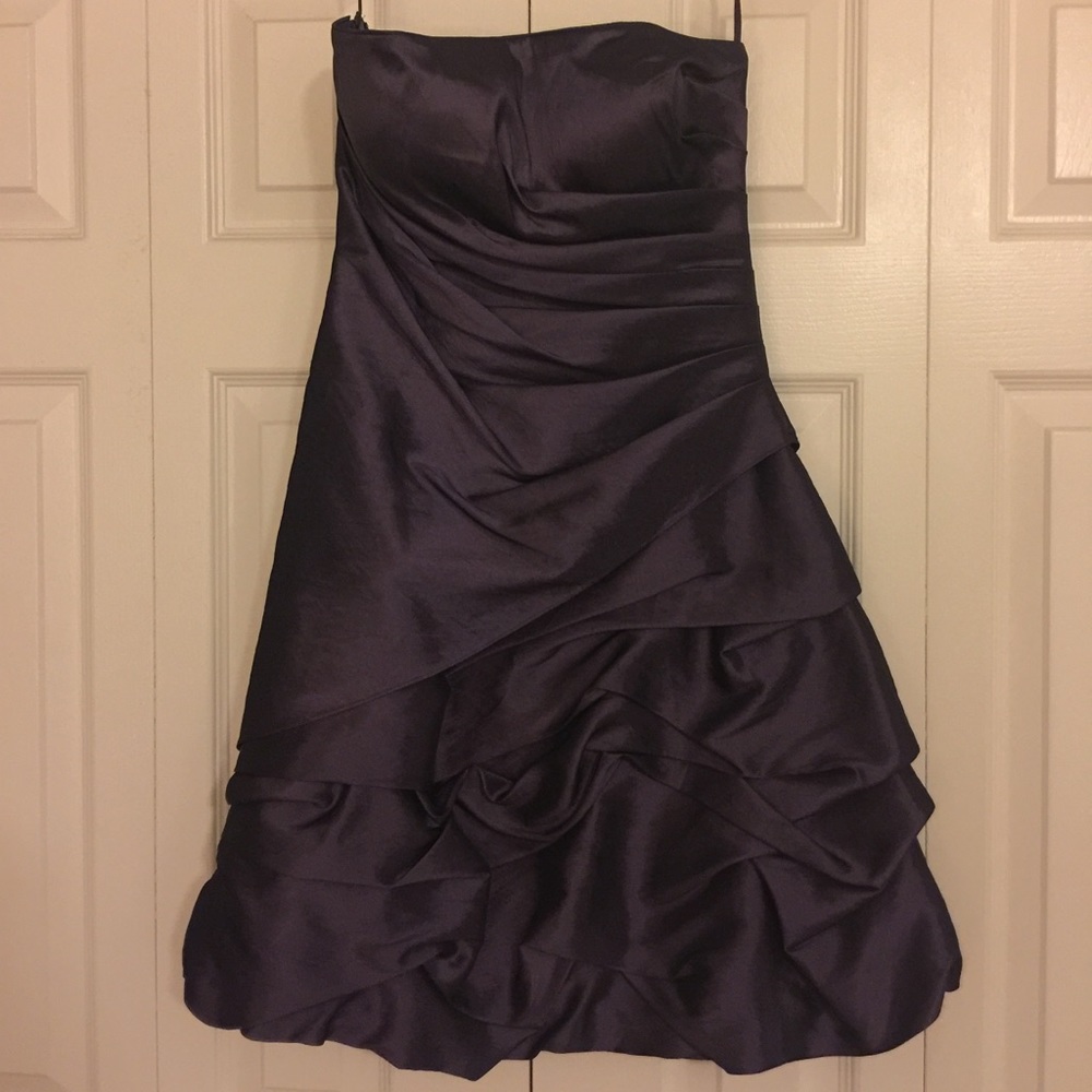 Size 6 Purple Strapless Formal Dress