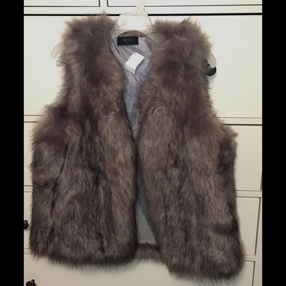 Dottie Couture Faux Fur Vest