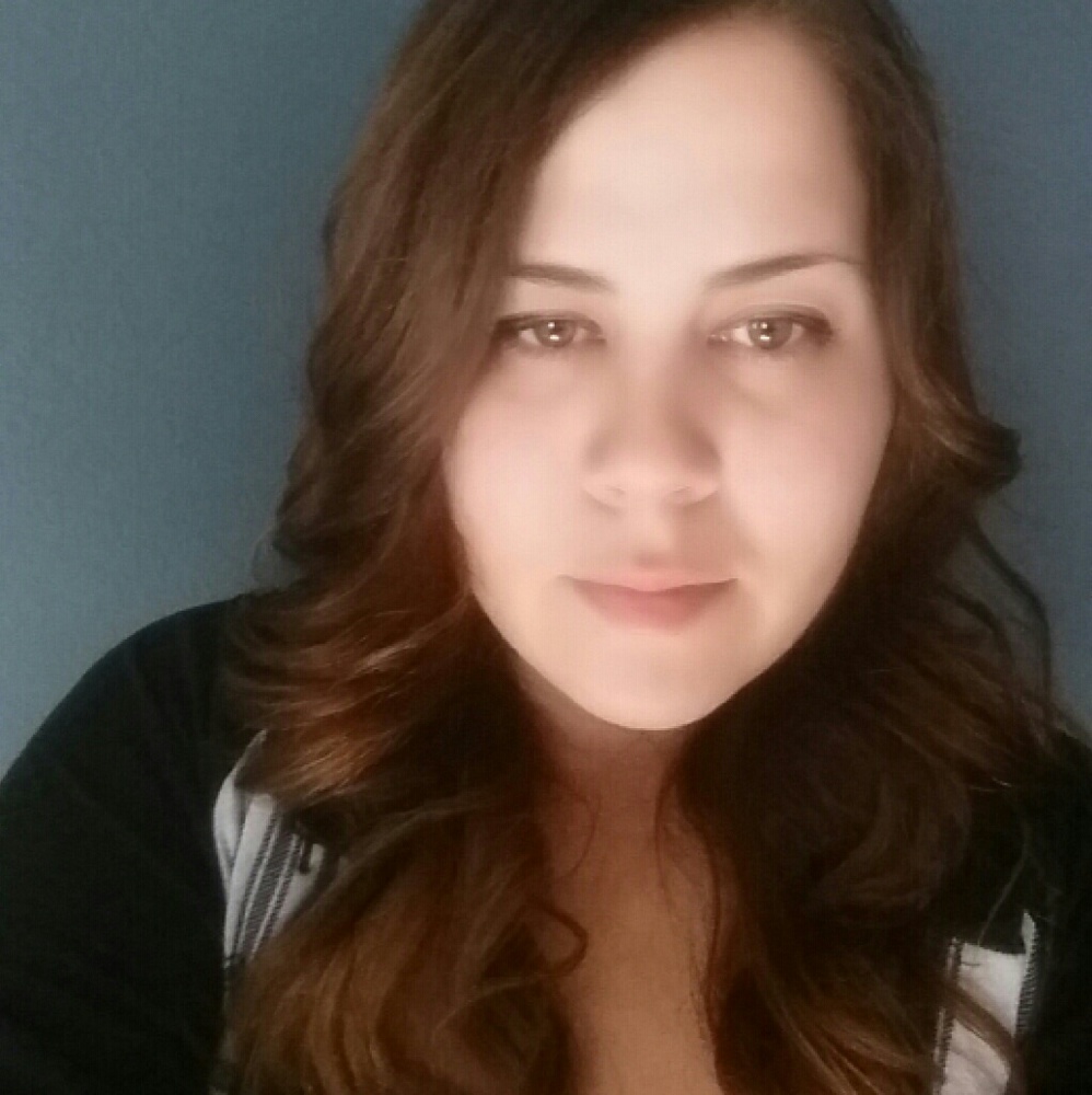 Meet your Posher, Candace