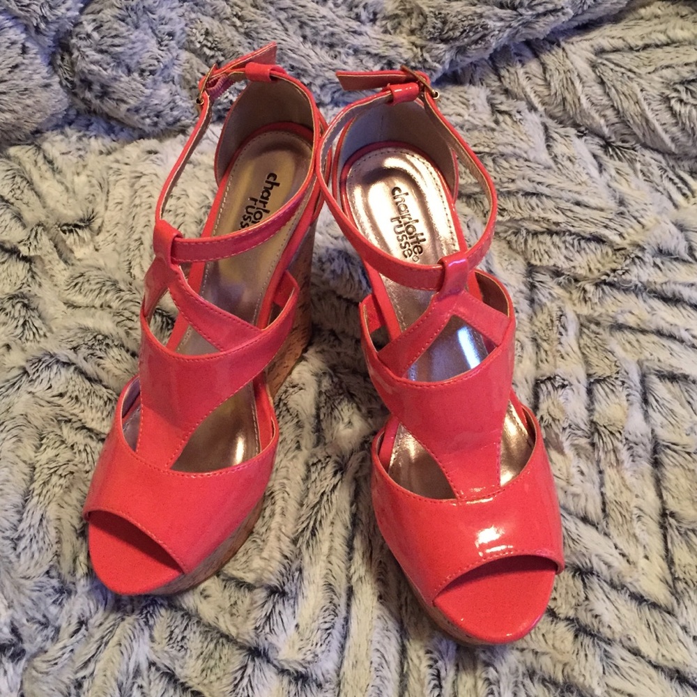 Coral wedges