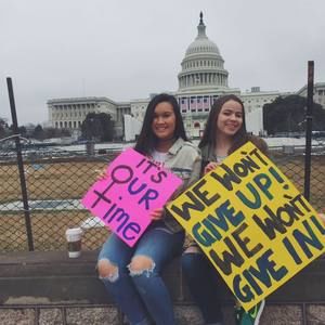 Meet your Posher, Danielle