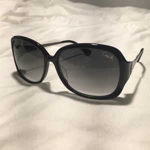 COACH sunglasses black