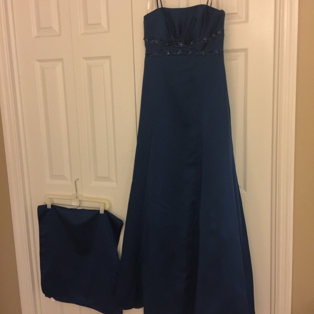 David's Bridal Royal Blue Formal Dress Size 6