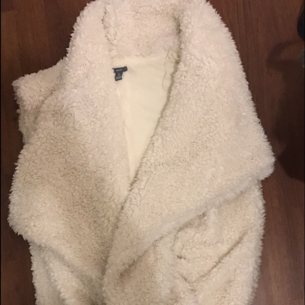 Fur vest