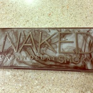 Urban Decay Naked smoky palette