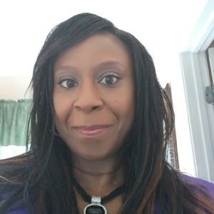 Meet your Posher, Kendra