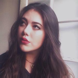 Meet your Posher, Grezia