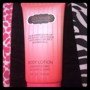 VICTORIA SECRET PEFUME BODY LOTION!!!