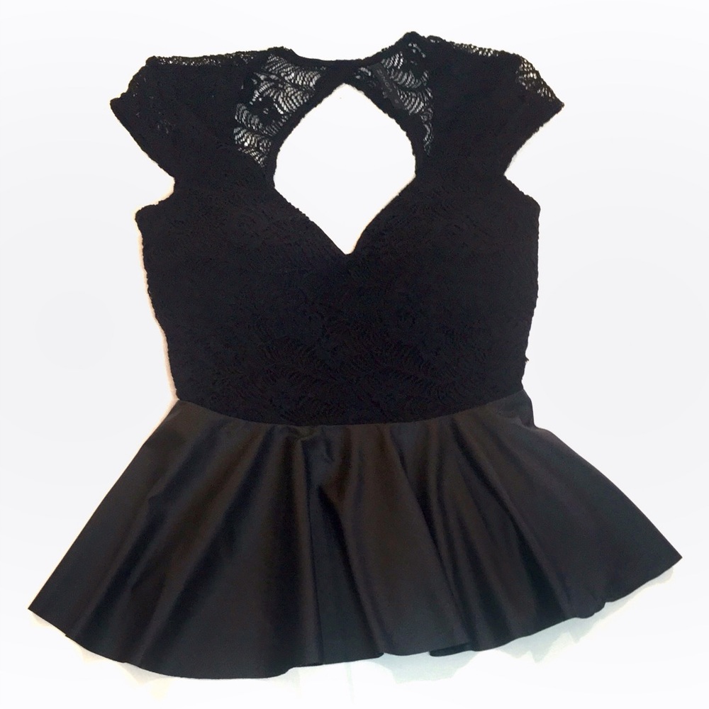 ZINGA Black Peplum Top
