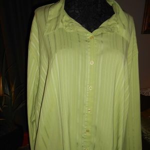Maggie Barnes 5x Lime green blouse.
