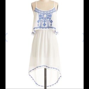 Embroidered high-low dress