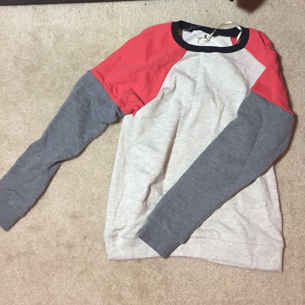 F21 crew neck