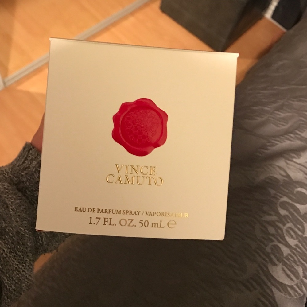 Vince Camuto Eau De Parfum Spray