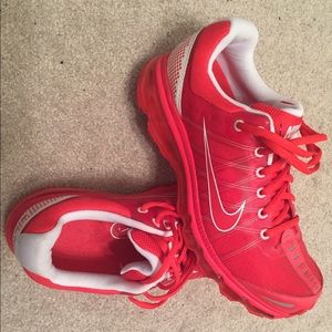 Nike Air Max Sneakers