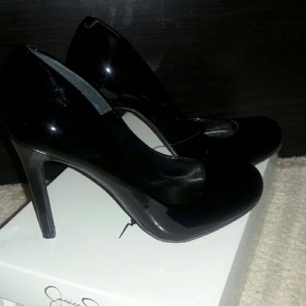 Jessica Simpson Heels - Picture 4 of 4