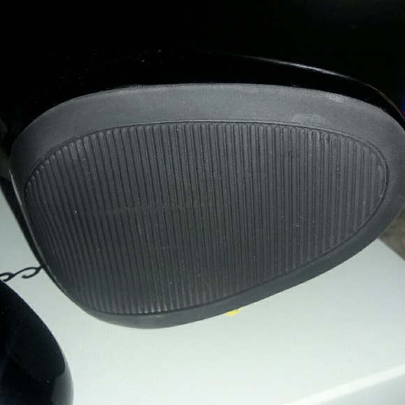 Jessica Simpson Heels - Picture 3 of 4