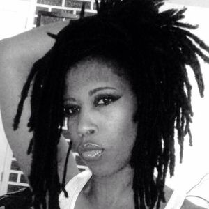 Meet your Posher, Syndi