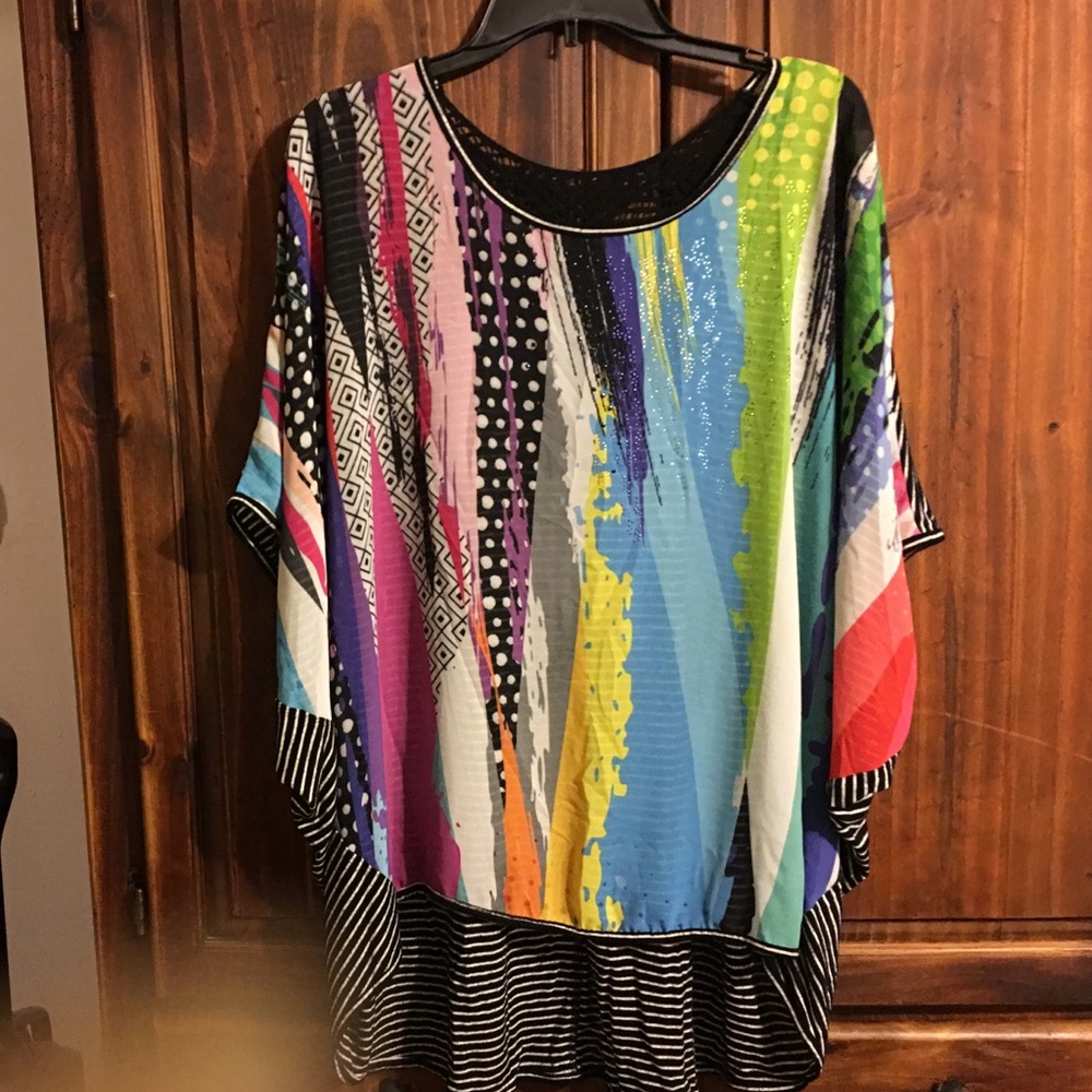 Multi color on front and blk and white stripe back