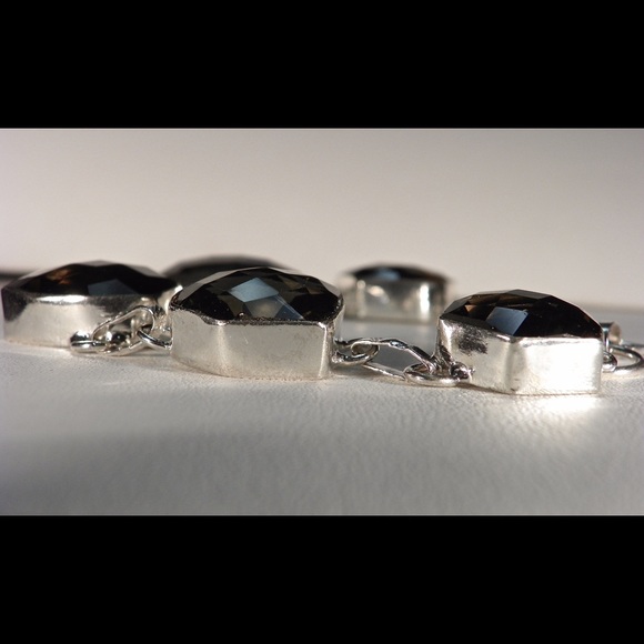 SOLD. Gorgeous Green Amethyst Bracelet - Picture 3 of 3