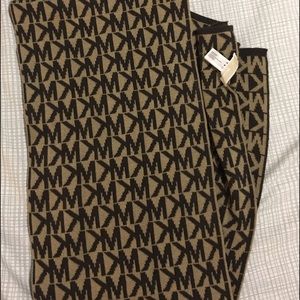MK Scarf