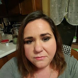 Meet your Posher, Mindy