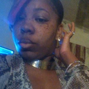 Meet your Posher, Antionette