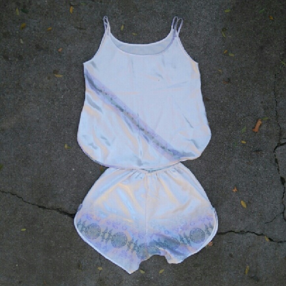 White and lavender lingerie set - Picture 1 of 4