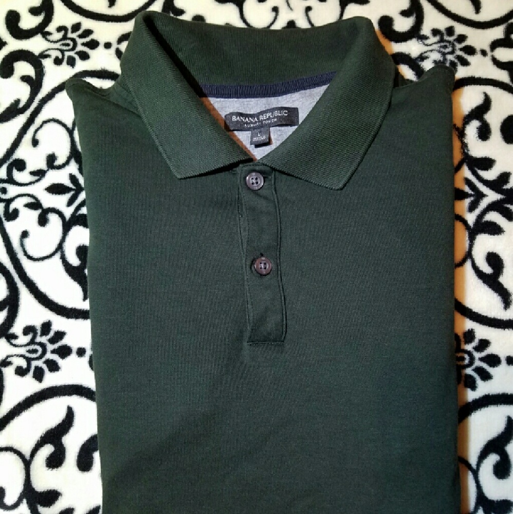 SOLDBanana Republic Luxury Touch short sleeve Polo