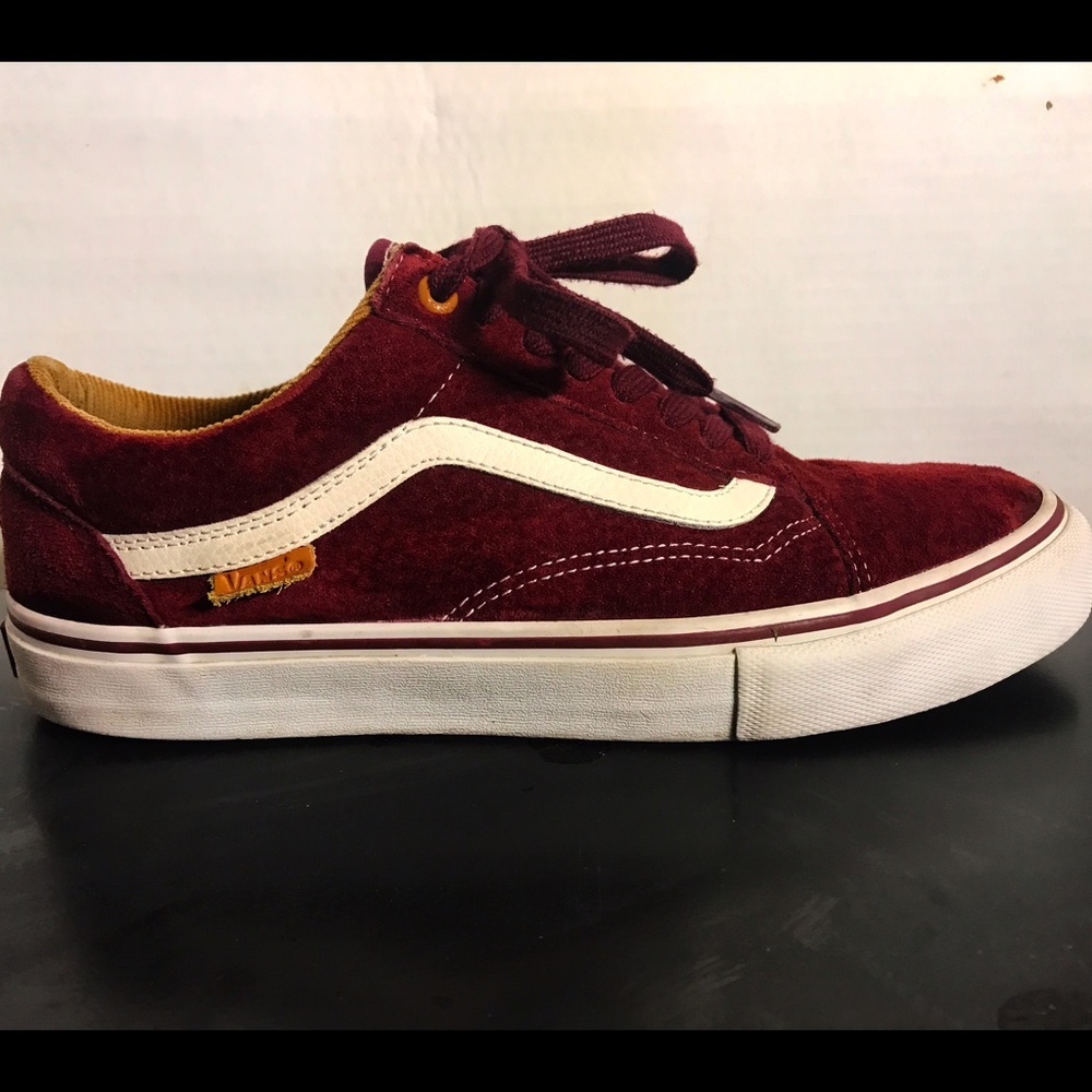 LOWEST PRICE 🚨Maroon Vans