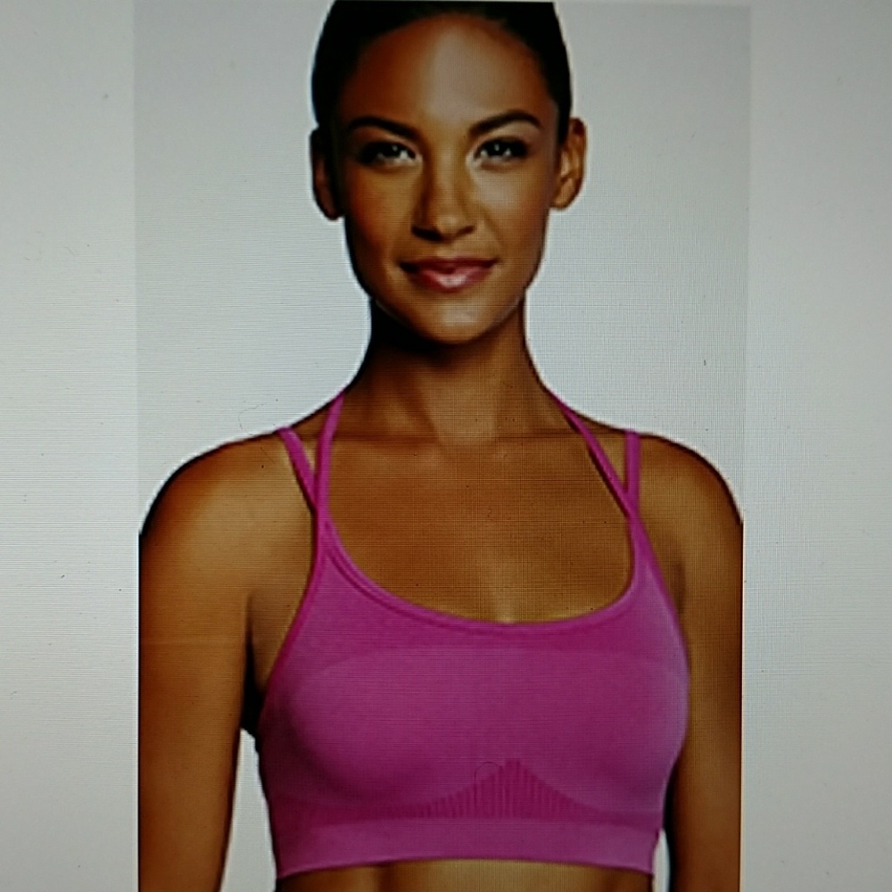 Brand new sports bra