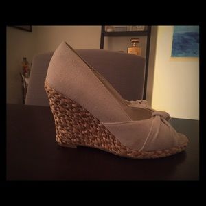 Diba wicker and cloth peep toe wedges.