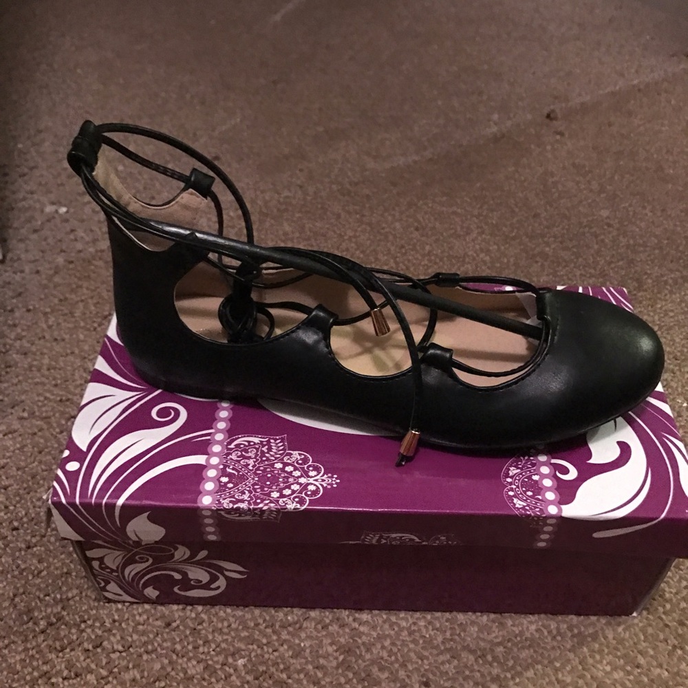 Ballet style shoe