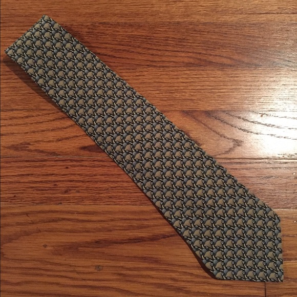 Ties to Nature Crab Tie in Green Colors - Picture 2 of 3