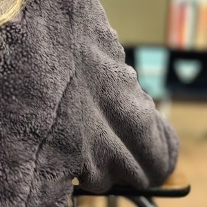 Meet your Posher, Valentina