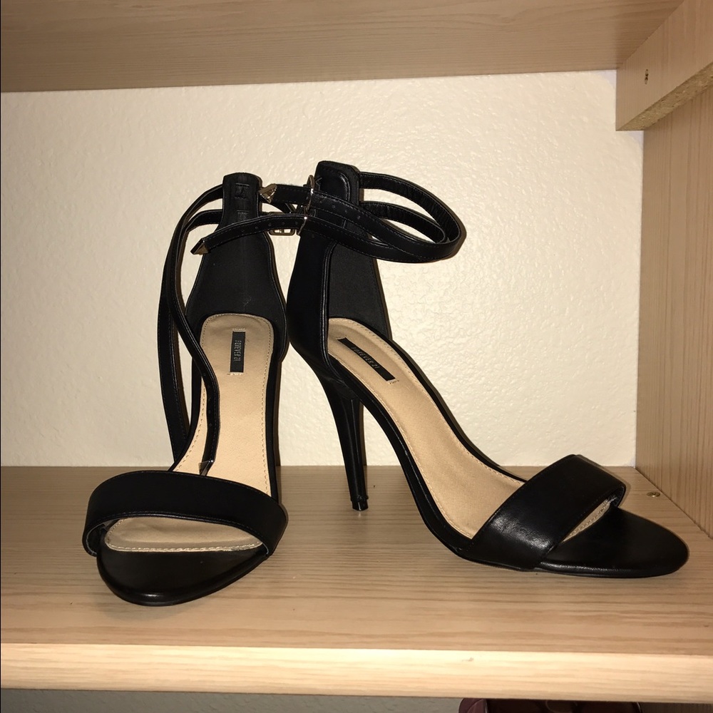 Black Stiletto Heel