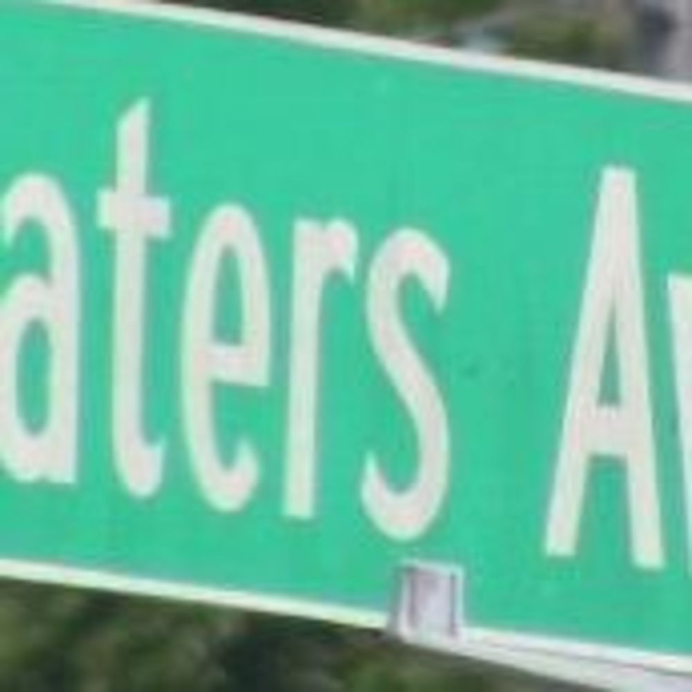 Meet your Posher, Beverly