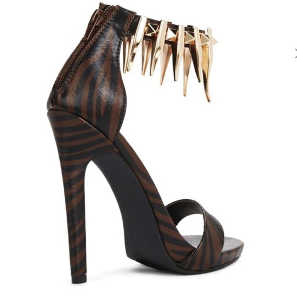 🆕Jeska Animal Print Open Toe Heels - Picture 4 of 4