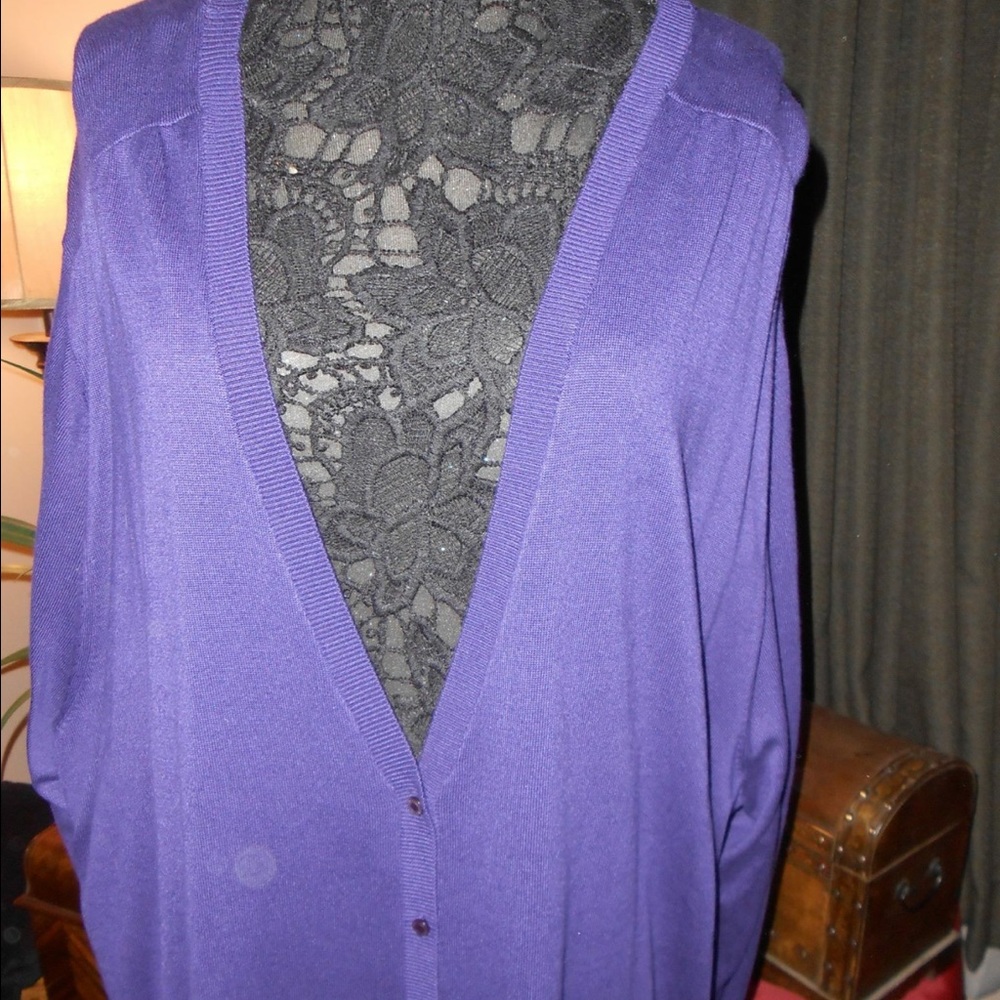 Maggie Barnes NWT Purple Cardigan 5x.