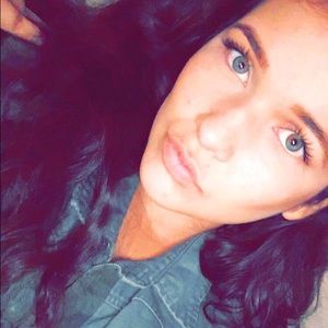 Meet your Posher, Sierra